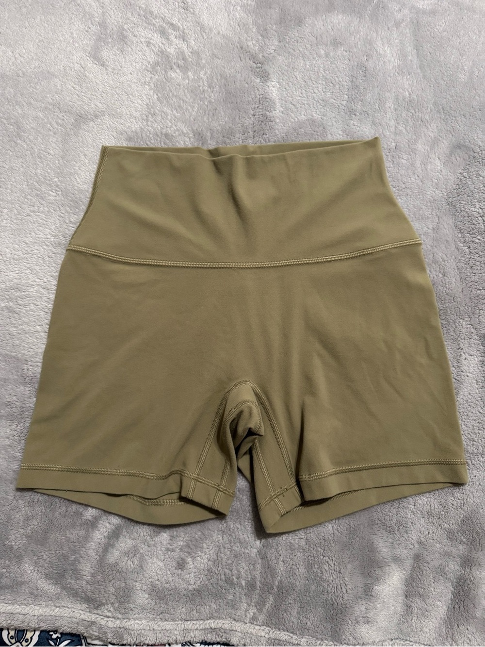 Aritzia Butter Infinite Hi Rise 5” Short - Sundried Olive